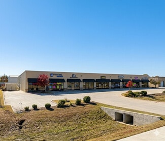 Plus de détails pour 5850 Kroger Dr, Fort Worth, TX - Local commercial à louer