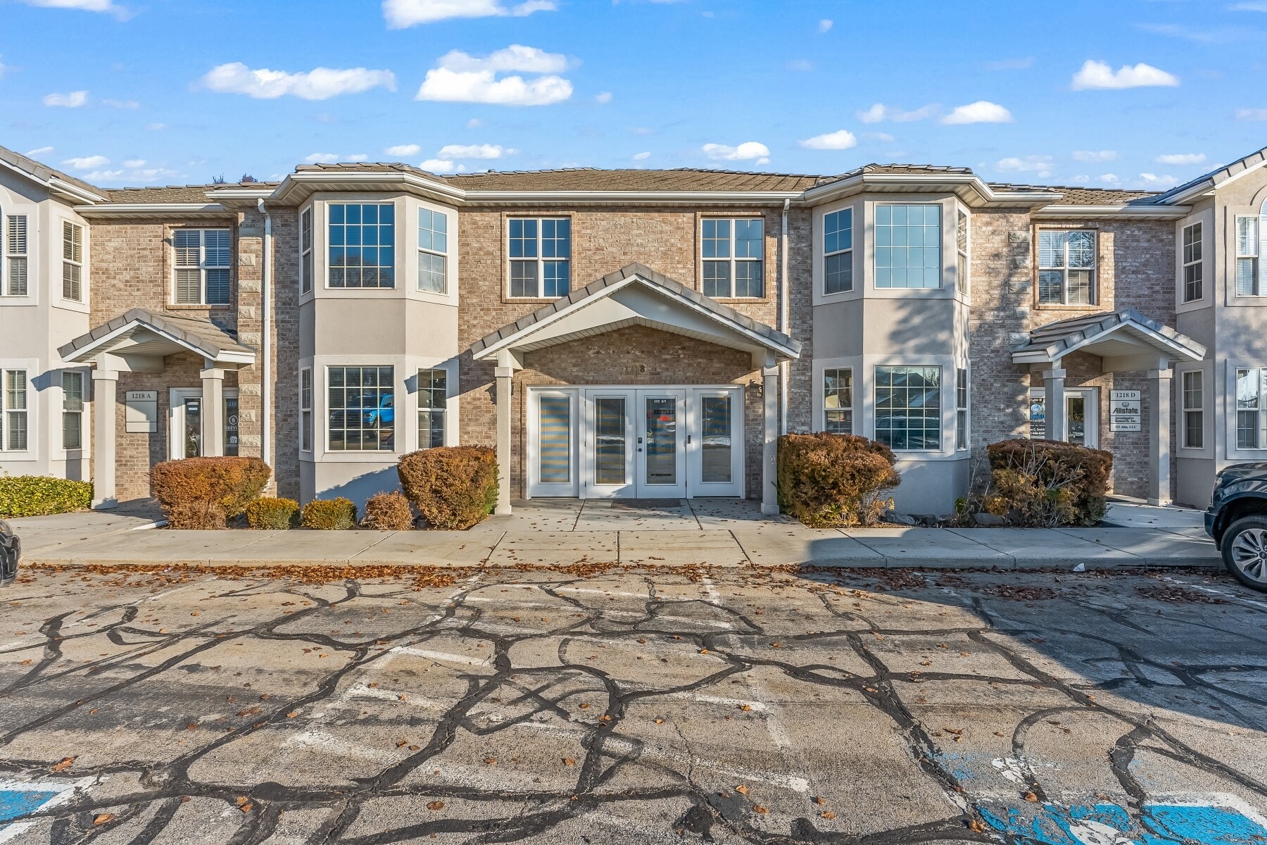 1218 W South Jordan Pky, South Jordan, UT à louer Photo principale– Image 1 sur 21