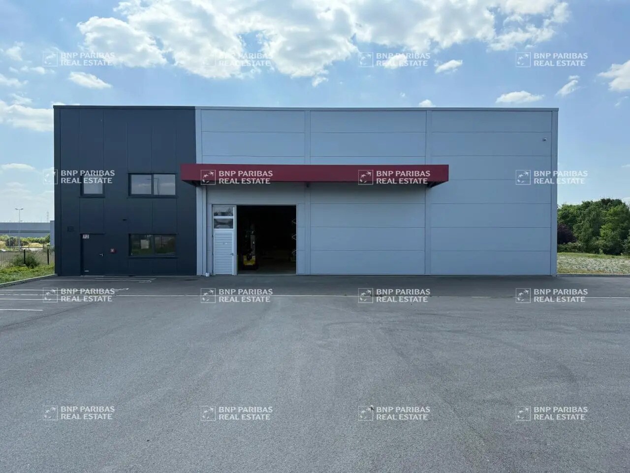 Bureau dans Trémery à louer Photo de l’immeuble– Image 1 sur 12