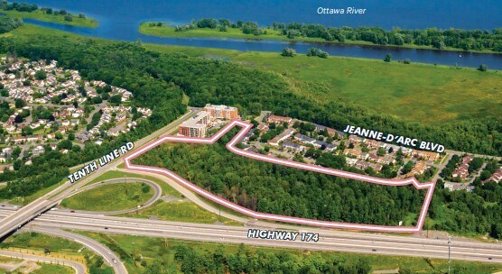 100 Rossignol Dr, Ottawa, ON à vendre Photo principale– Image 1 sur 2