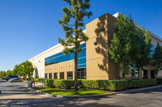Plus de détails pour 10746-10788 Commerce Way, Fontana, CA - Industriel/Logistique à louer