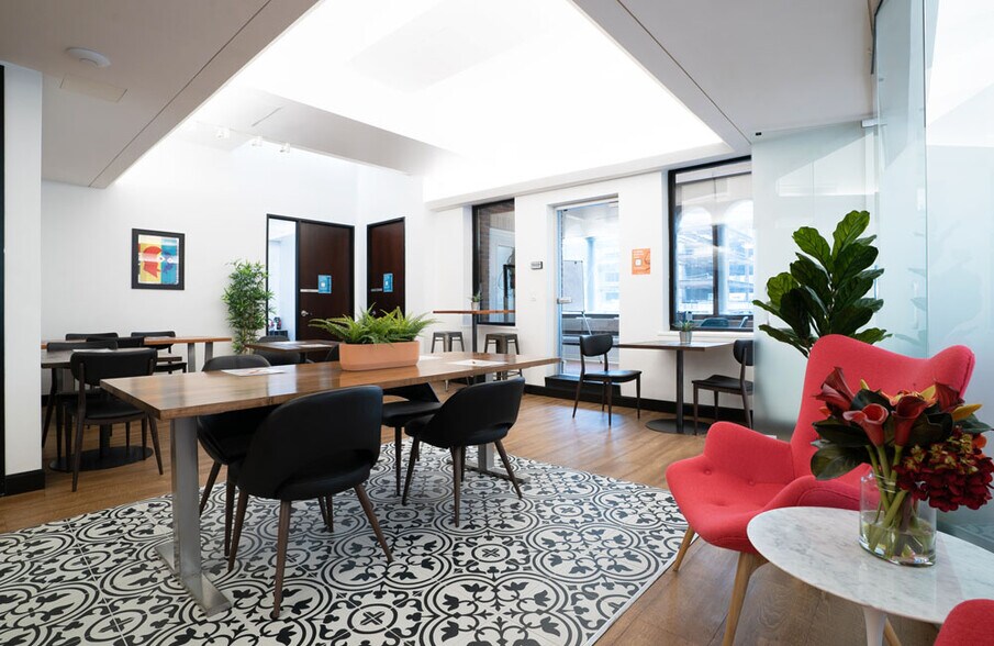 350 Bay St, Toronto, ON à louer - Photo intérieure – Image 3 sur 13