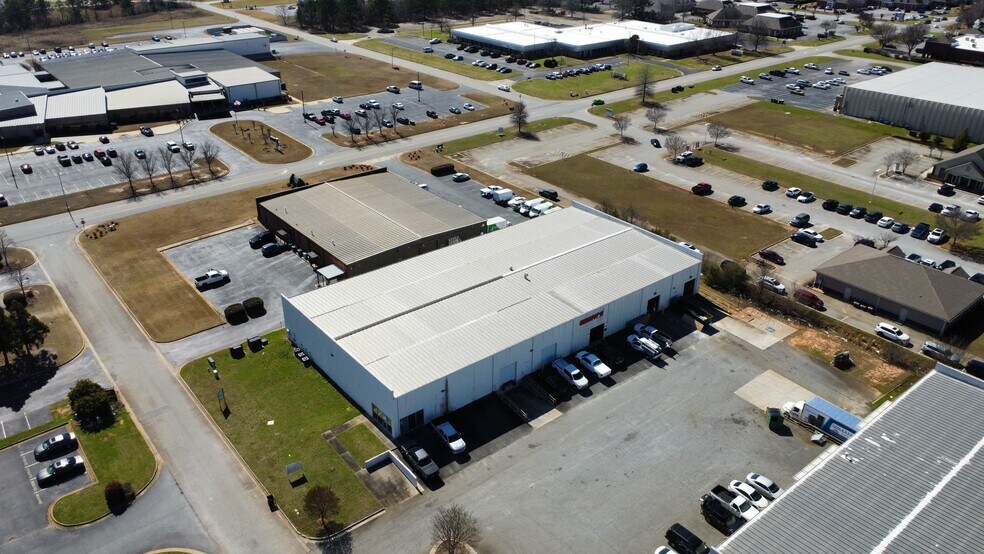 105 Borders Way, Warner Robins, GA à louer - Aérien – Image 2 sur 5