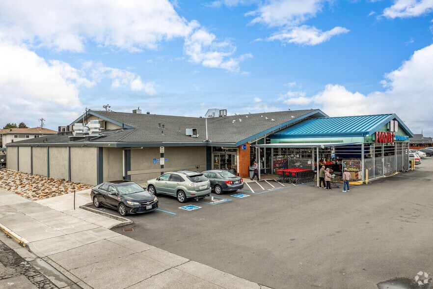 1960-2056 Lewelling Blvd, San Leandro, CA à louer - Photo principale – Image 2 sur 7