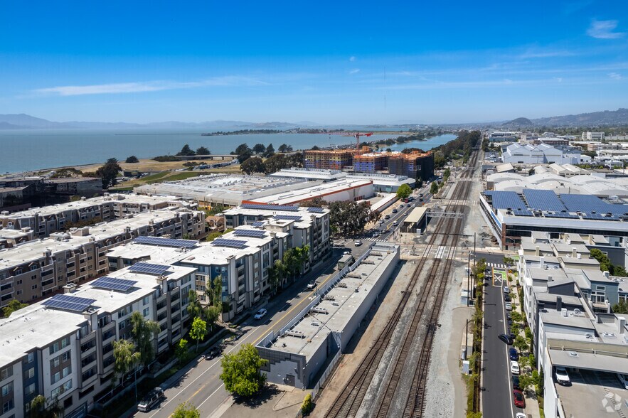6440-6490 Bay St, Emeryville, CA à louer - Aérien – Image 3 sur 18
