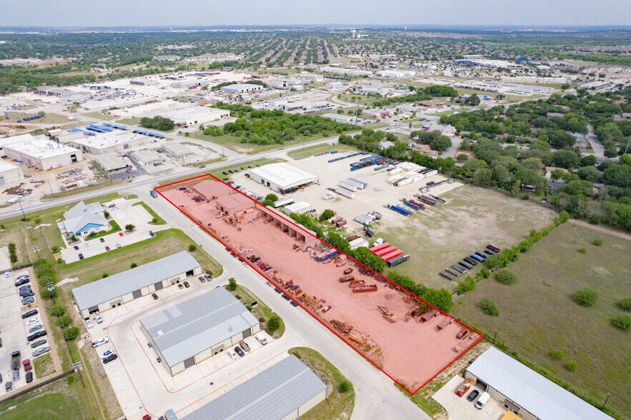 113 Gulf St, Cibolo, TX à louer - Photo de l’immeuble – Image 2 sur 14