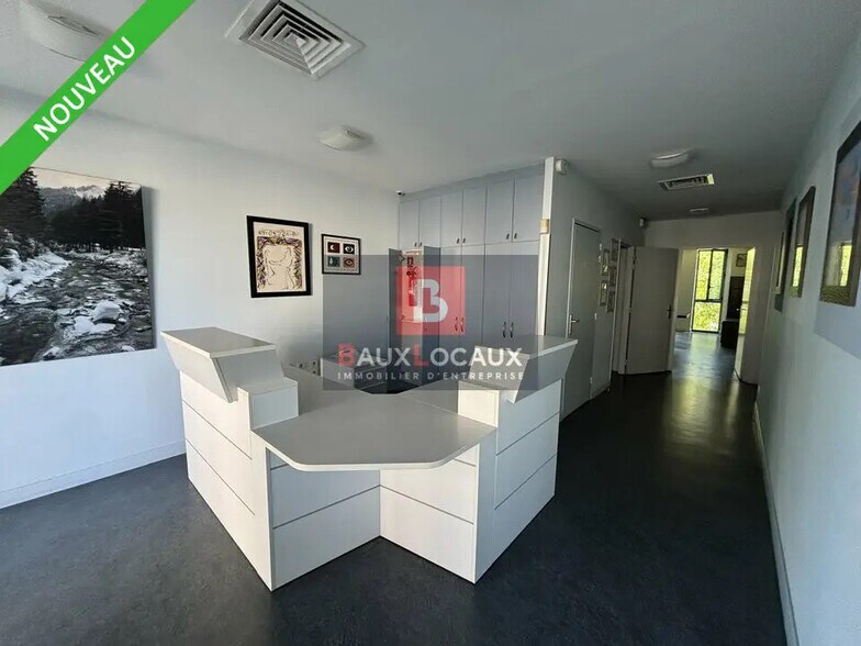 Bureau dans Avignon à louer - Photo de l’immeuble – Image 2 sur 8