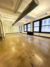 240 W 35th St, New York, NY à louer Photo intérieure– Image 2 sur 7