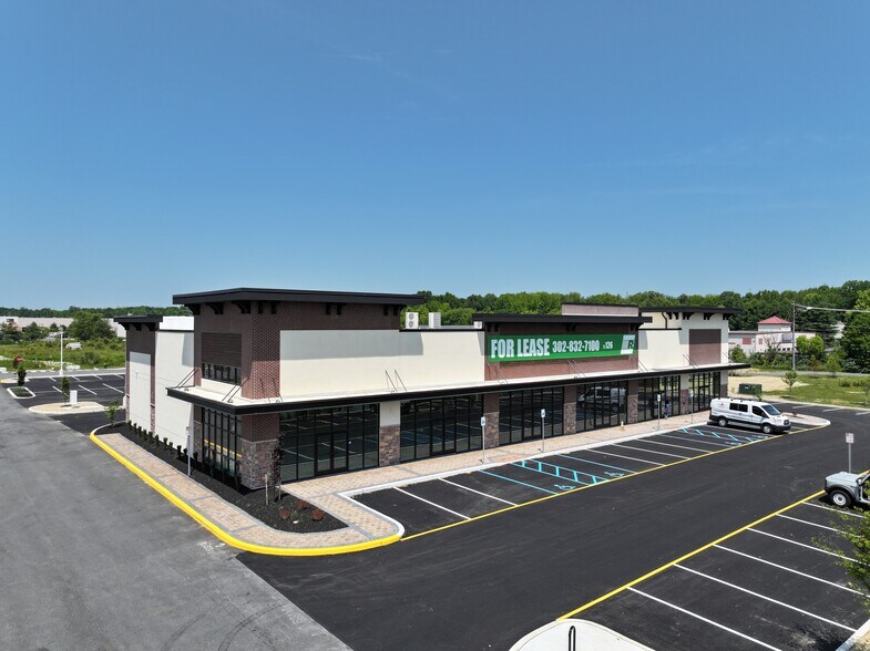 130 Corporate Blvd, Newark, DE à louer - Photo de l’immeuble – Image 3 sur 9