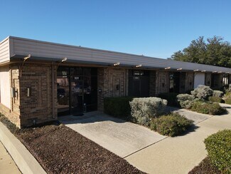 Plus de détails pour 531 N Locust St, Denton, TX - Bureau à louer