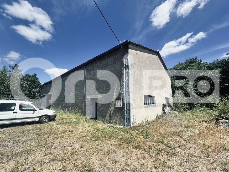 Industriel/Logistique dans Boussac-Bourg à vendre Photo de l’immeuble– Image 1 sur 13