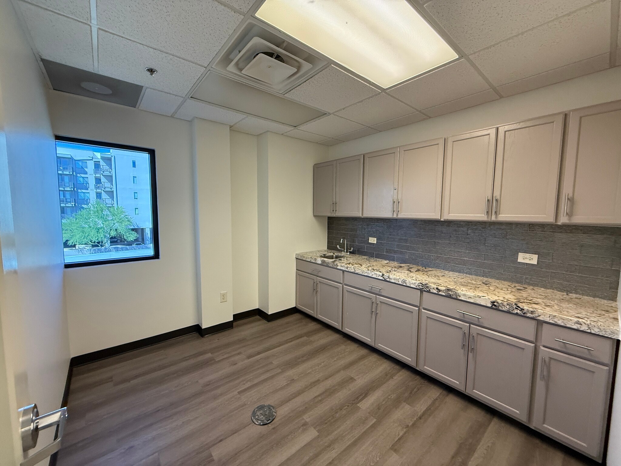 4602 N 16th St, Phoenix, AZ à louer Photo intérieure– Image 1 sur 16