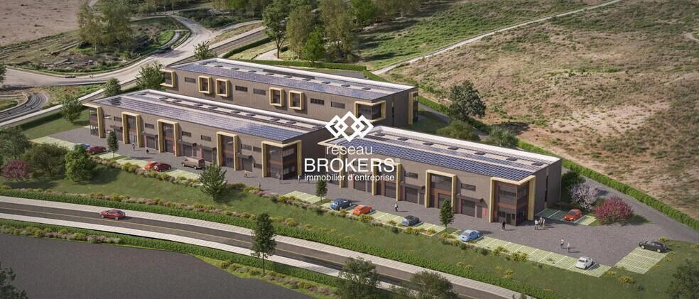 Local d'activités dans Voiron à vendre - Photo de l’immeuble – Image 1 sur 1