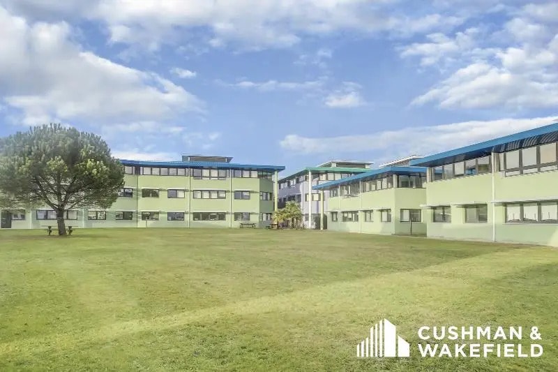 Bureau dans Canéjan à louer Photo de l’immeuble– Image 1 sur 5