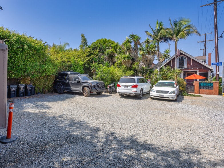 42 19th ave, Venice, CA à vendre - Photo de l’immeuble – Image 2 sur 18