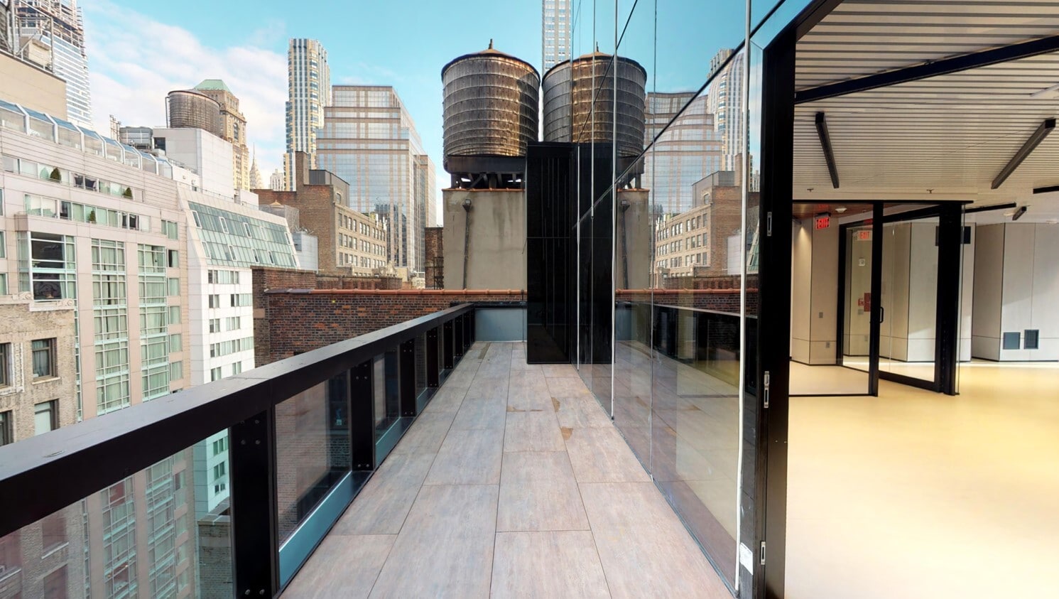 44 W 37th St, New York, NY à louer Photo intérieure– Image 1 sur 4