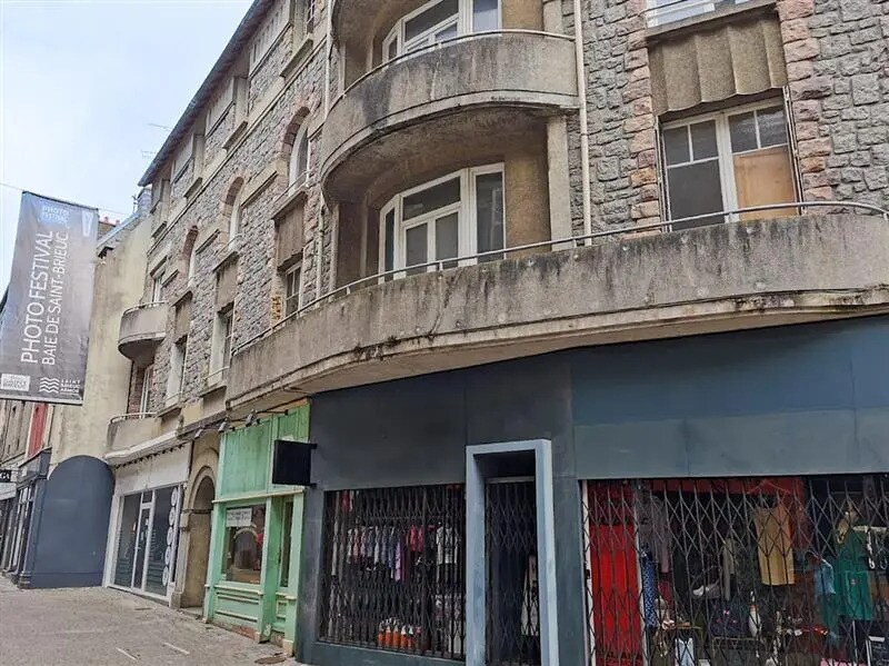 Bureau dans Saint-Brieuc à louer Photo principale– Image 1 sur 3