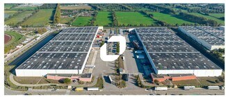 Plus de détails pour Industriel/Logistique à louer