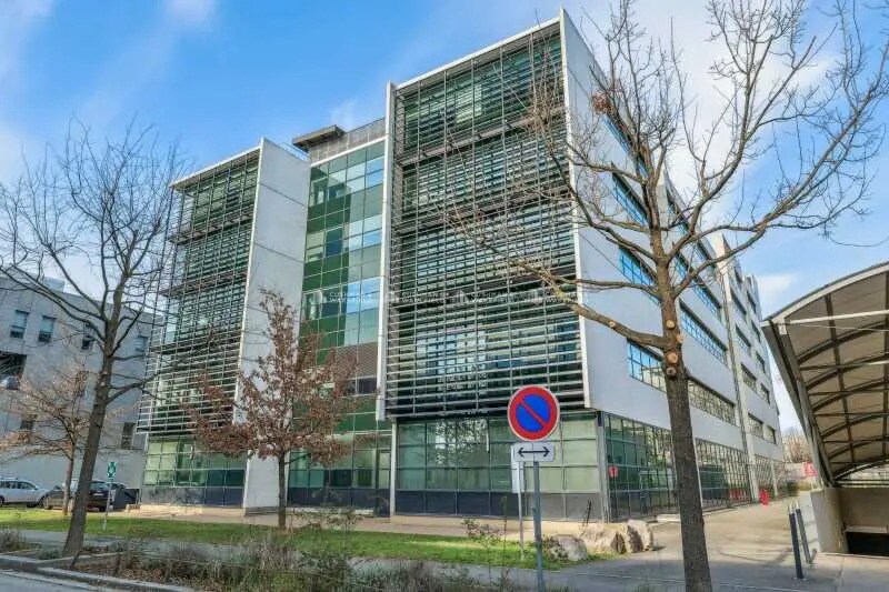60 Avenue Rockefeller, Lyon à louer - Photo de l’immeuble – Image 1 sur 16