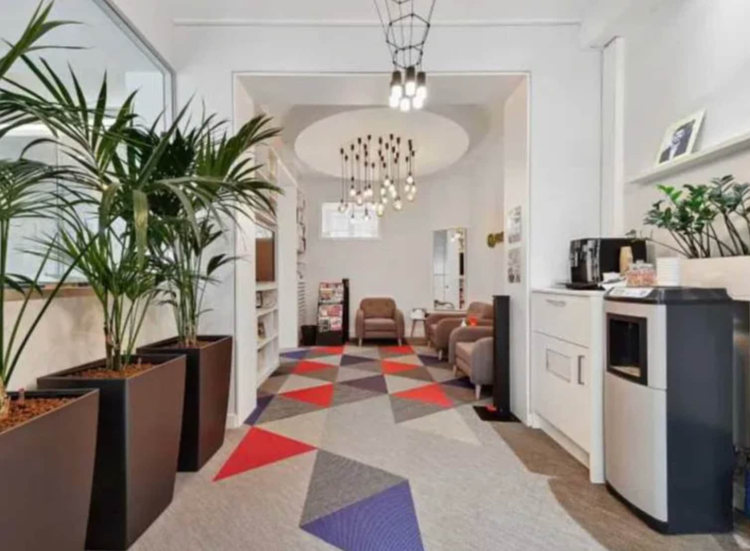 19 Rue Du Rocher, Paris à louer Photo intérieure– Image 1 sur 1