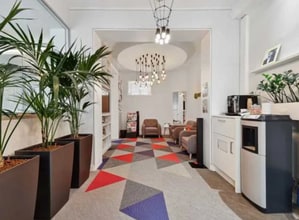 19 Rue Du Rocher, Paris à louer Photo intérieure– Image 1 sur 1