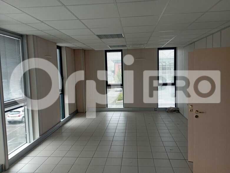 Bureau dans Reims à louer - Photo intérieure – Image 3 sur 4