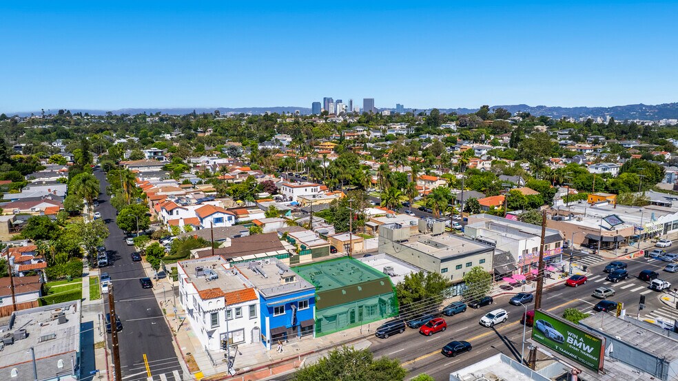 2729-2735 S Robertson Blvd, Los Angeles, CA à vendre - Photo de l’immeuble – Image 2 sur 12