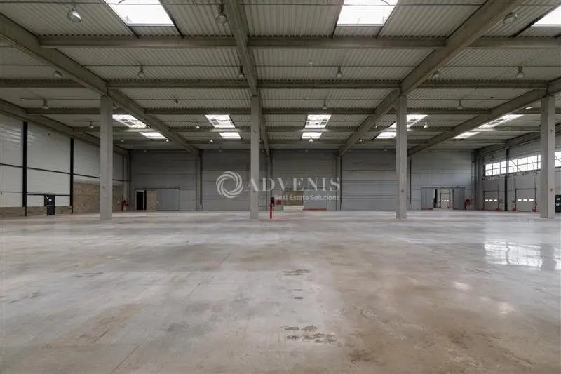 Industriel/Logistique dans Miribel à louer - Photo de l’immeuble – Image 2 sur 12