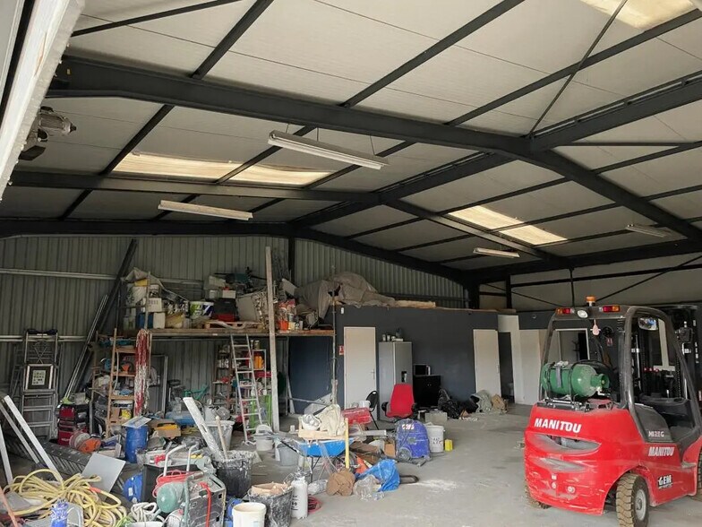 Industriel/Logistique dans Bordeaux à louer - Photo intérieure – Image 1 sur 8