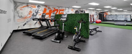 425 Boul De Maisonneuve O, Montréal, QC à louer Photo intérieure– Image 2 sur 11