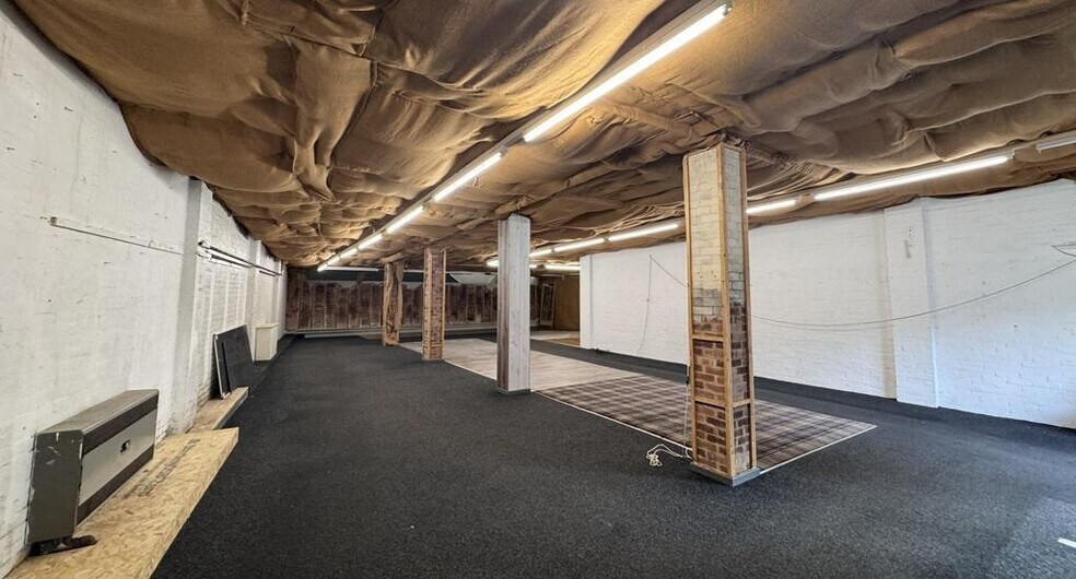 9-11 Church St, Doncaster à louer - Photo de l’immeuble – Image 2 sur 9