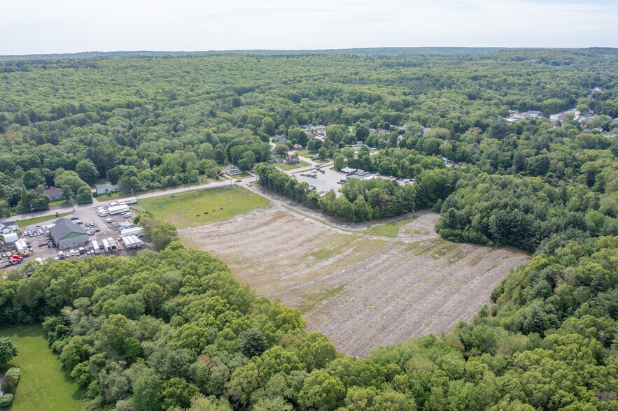 899 N Main St, Killingly, CT à louer - Photo de l’immeuble – Image 2 sur 10