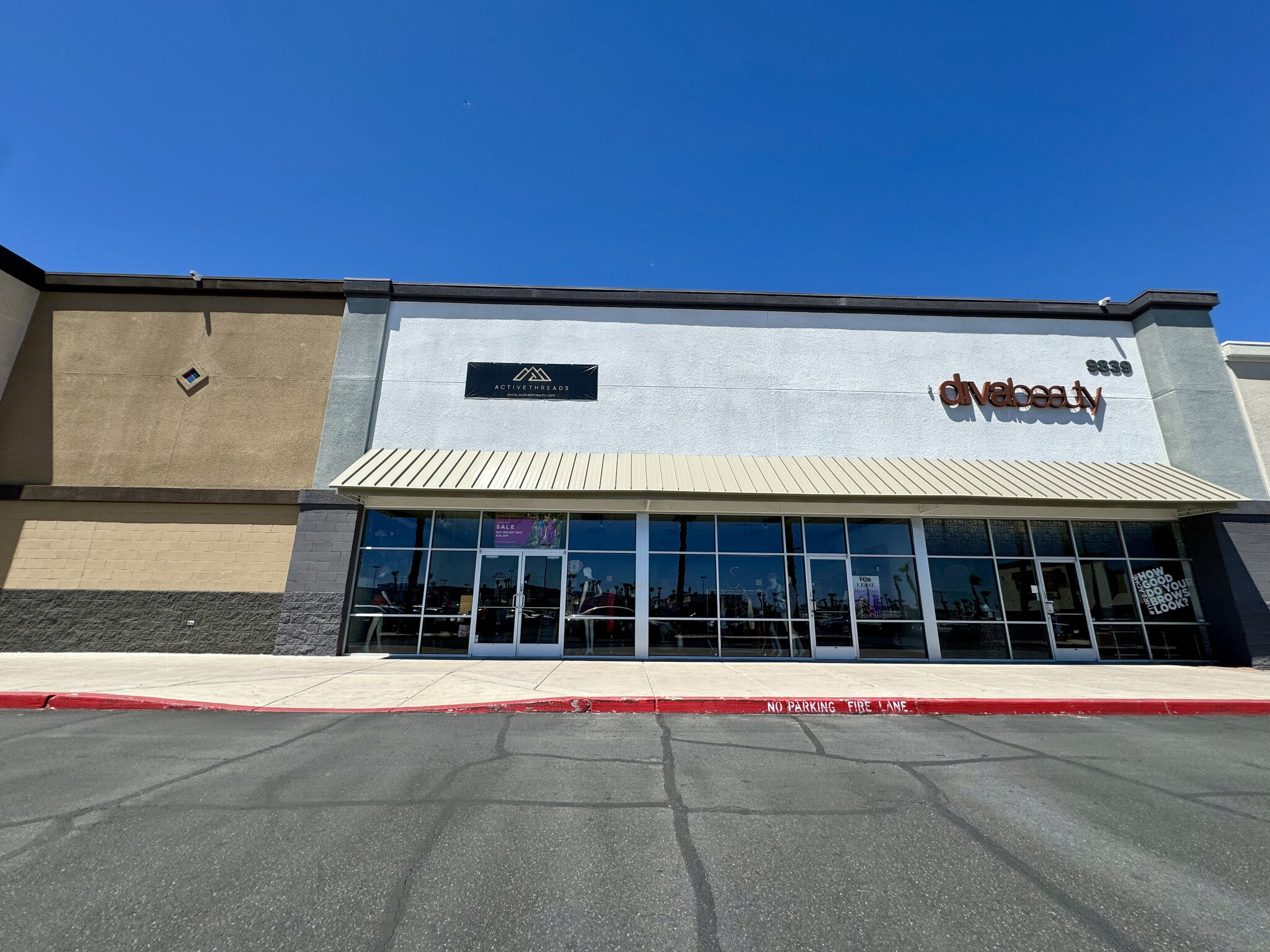 9701-9893 S Eastern Ave, Las Vegas, NV à louer Photo de l’immeuble– Image 1 sur 1