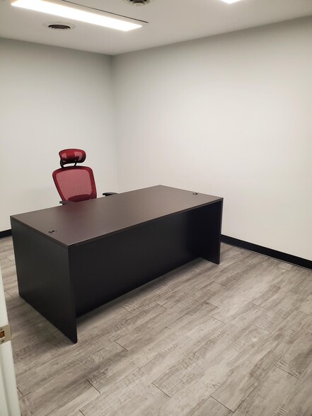 132 Central St, Foxborough, MA à louer - Photo intérieure – Image 3 sur 10
