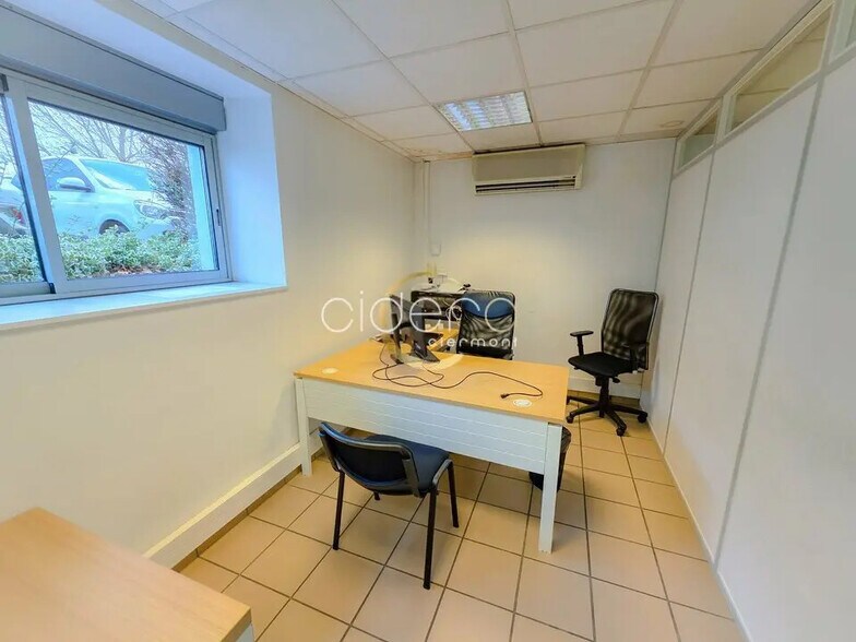 Bureau dans Clermont-Ferrand à louer - Photo de l’immeuble – Image 3 sur 11