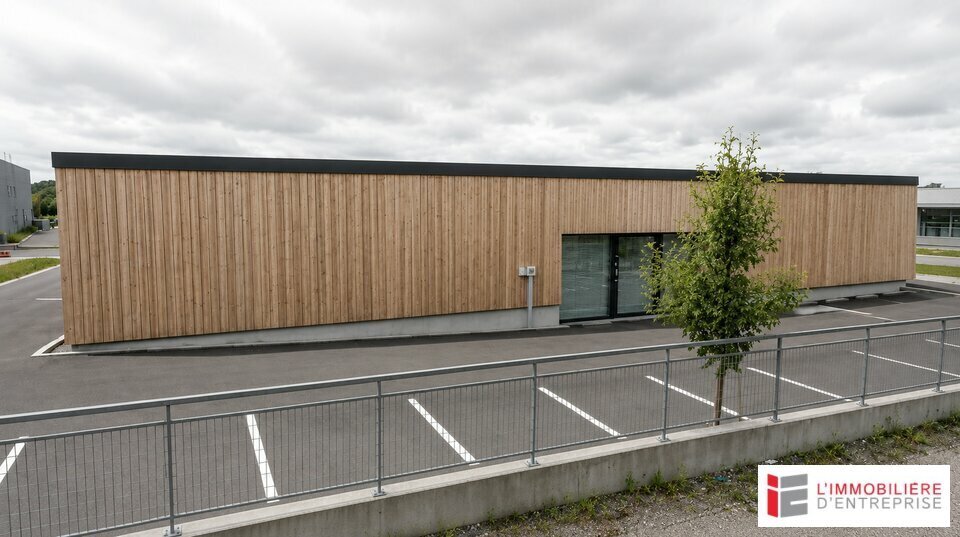 Local commercial dans Vitré à vendre - Photo de l’immeuble – Image 2 sur 7