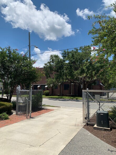 3200 N Carolina Ave, North Charleston, SC à vendre - Photo de l’immeuble – Image 3 sur 29