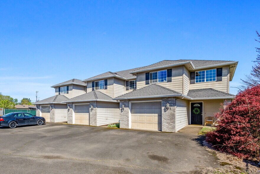 427 Warren St S, Monmouth, OR à vendre - Photo principale – Image 1 sur 14