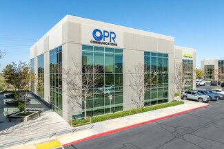 Plus de détails pour 19318 Jesse Ln, Riverside, CA - Bureau à vendre