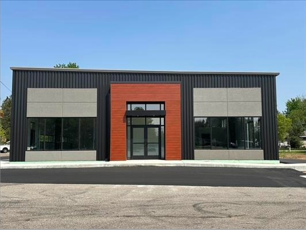 2450 Post Rd, Plover, WI à louer Photo de l’immeuble– Image 1 sur 15