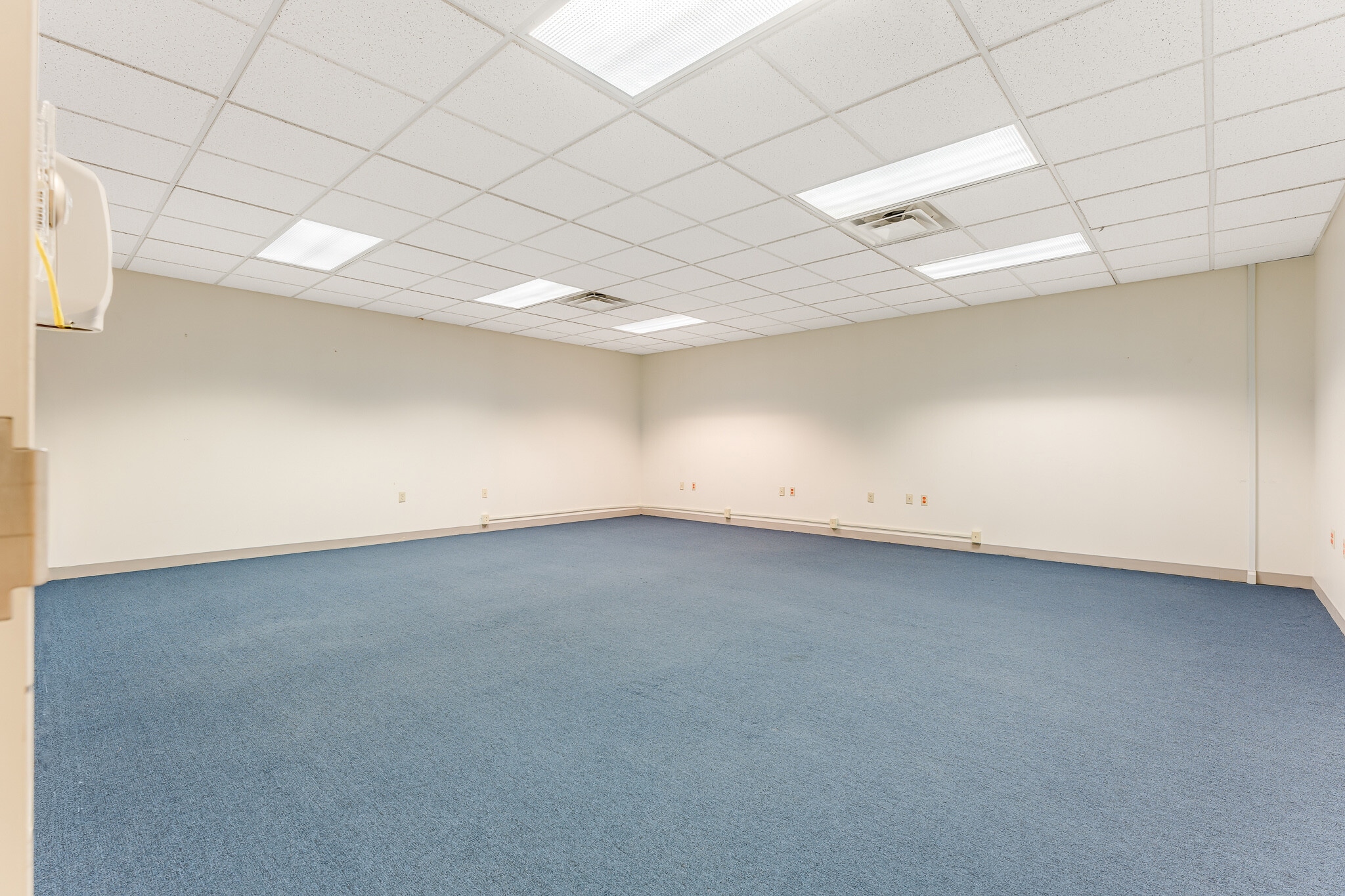 1 Suburban Ct, Morgantown, WV à louer Photo intérieure– Image 1 sur 55