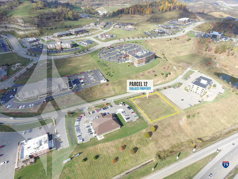 White Oaks Blvd, Bridgeport, WV à louer - Photo de l’immeuble – Image 1 sur 6