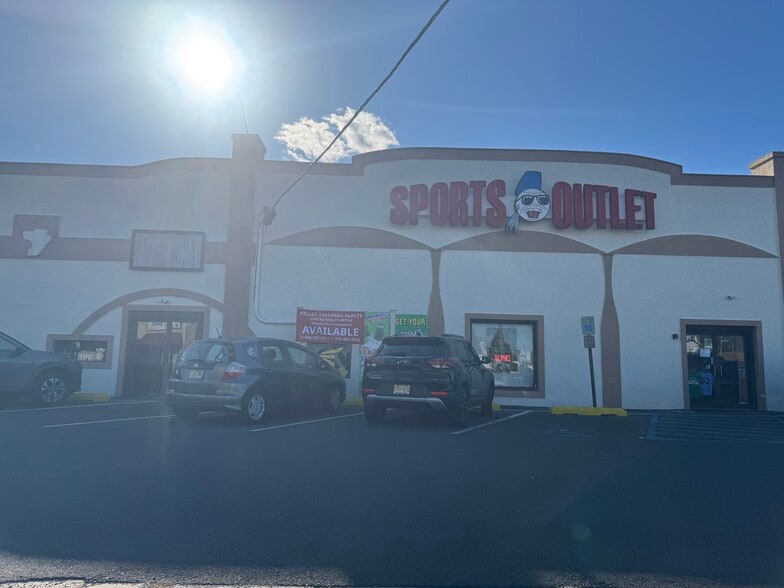 703 Black Horse Pike, Glendora, NJ à louer - Photo de l’immeuble – Image 2 sur 29