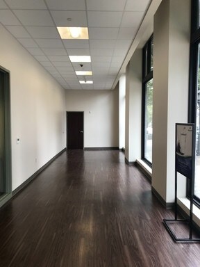 2 W Broad St, Bethlehem, PA à louer - Hall d’entrée – Image 2 sur 16