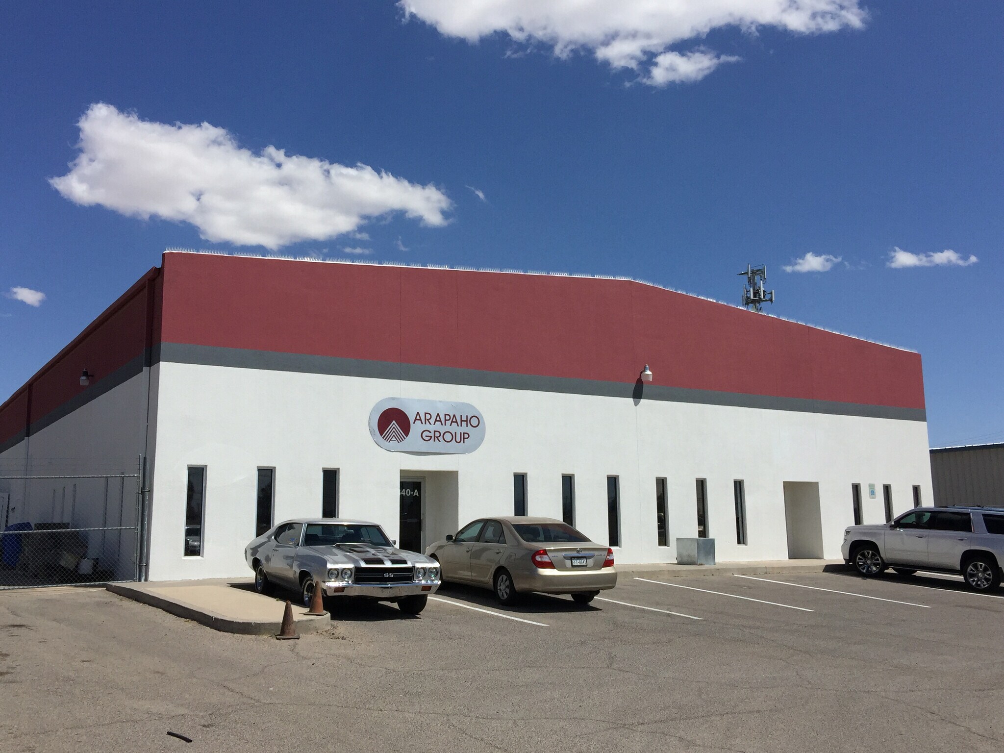 840 Kastrin St, El Paso, TX à louer Photo de l’immeuble– Image 1 sur 2
