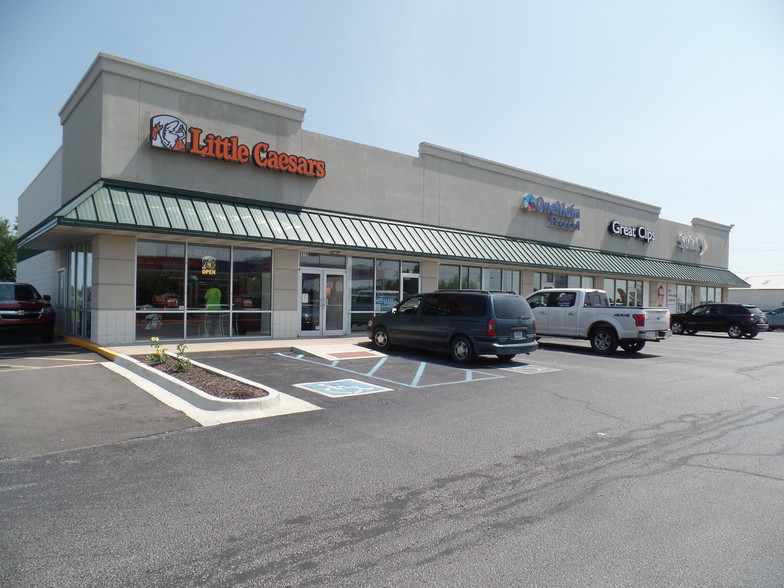 2472-2488 E Wabash St, Frankfort, IN à louer - Photo de l’immeuble – Image 1 sur 3