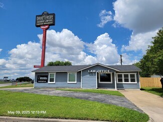 Plus de détails pour 1913 Hemlock Dr, Haltom City, TX - Bureau à vendre