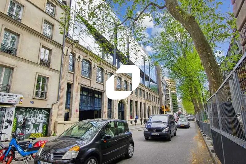 Local d’activités dans Paris à louer - Photo de l’immeuble – Image 2 sur 20