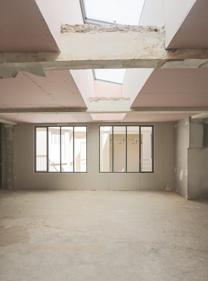 58 Rue Guy Môquet, Paris, PAR 75017 - Lot n° 10 - - Photo intérieure - Image 2 of 7