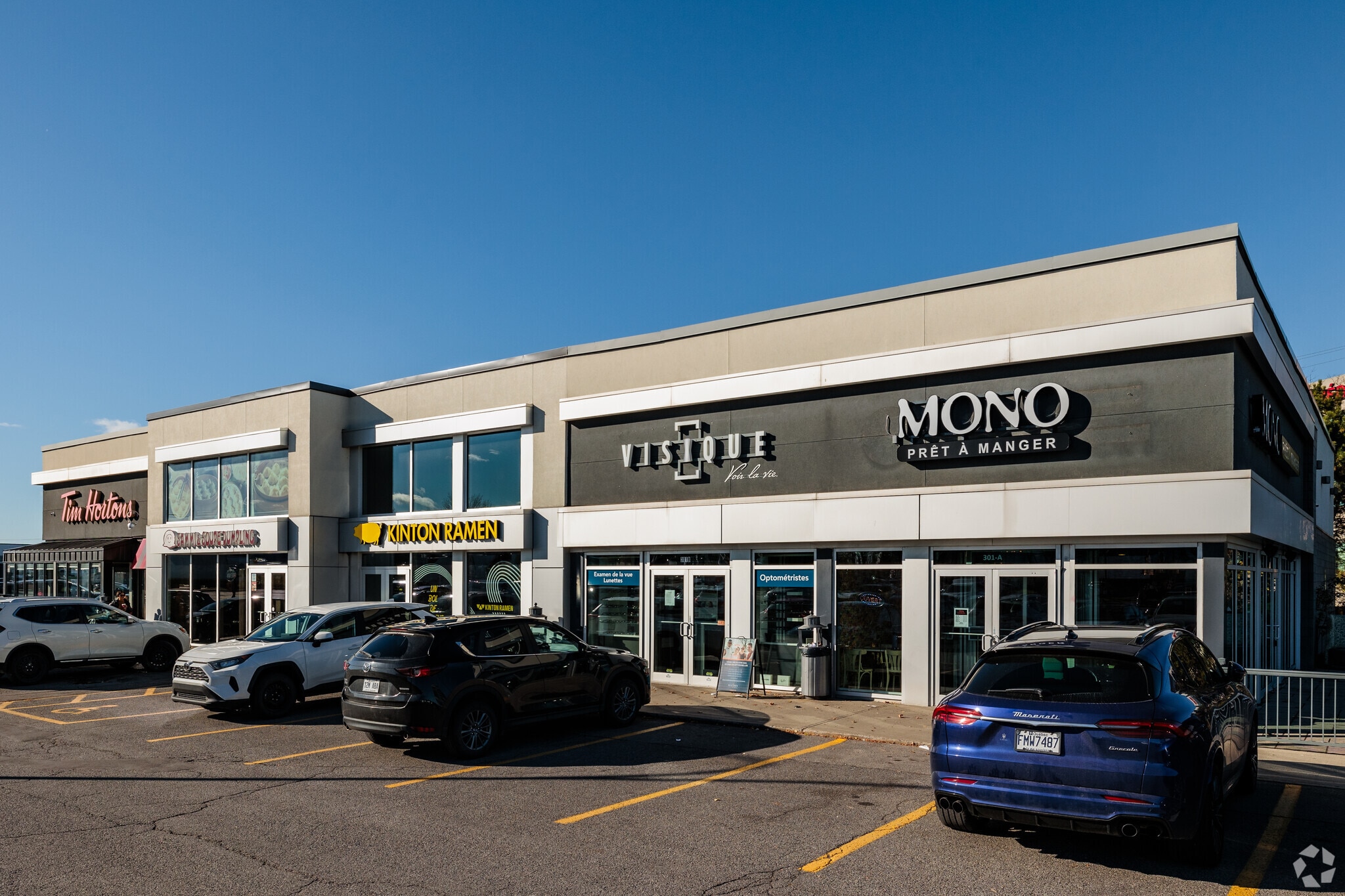 301 Boul Brunswick, Pointe-claire, QC à louer Photo principale– Image 1 sur 5